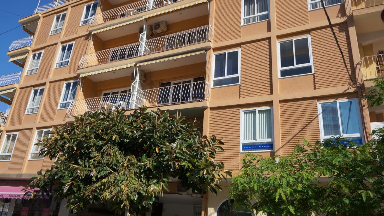Apartamentos Astoria B - Benidorm Esterno foto