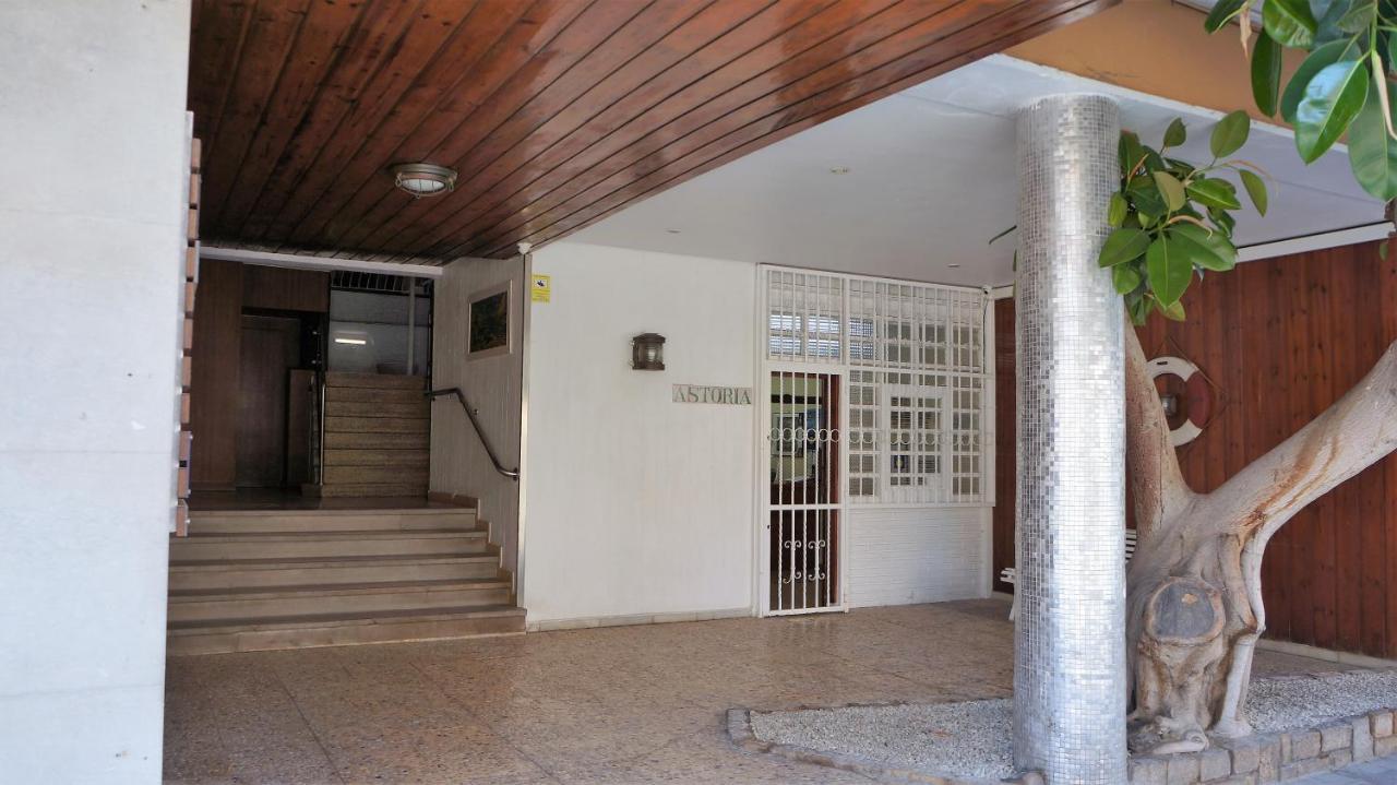 Apartamentos Astoria B - Benidorm Esterno foto